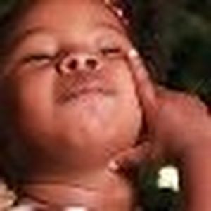 Meet your Posher, Adrienne